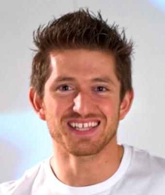 Bradley Rose Fessée