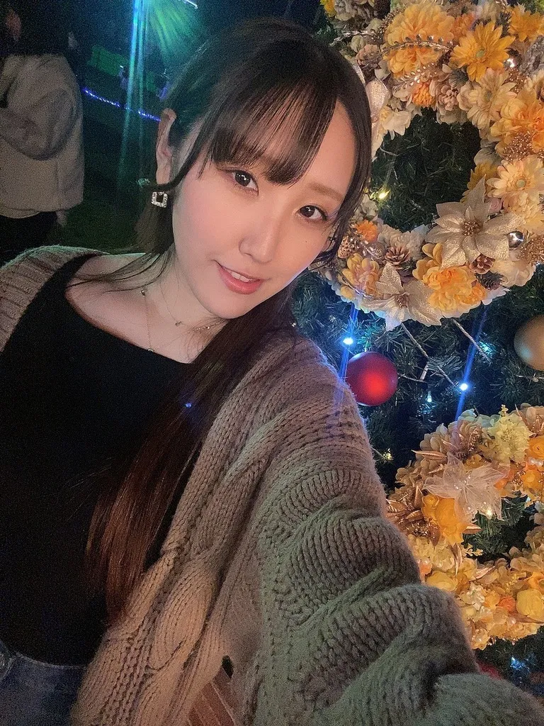 Photo HD Hitomi Ousaka - 6