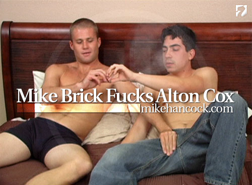 Mike Brick Fucks Alton