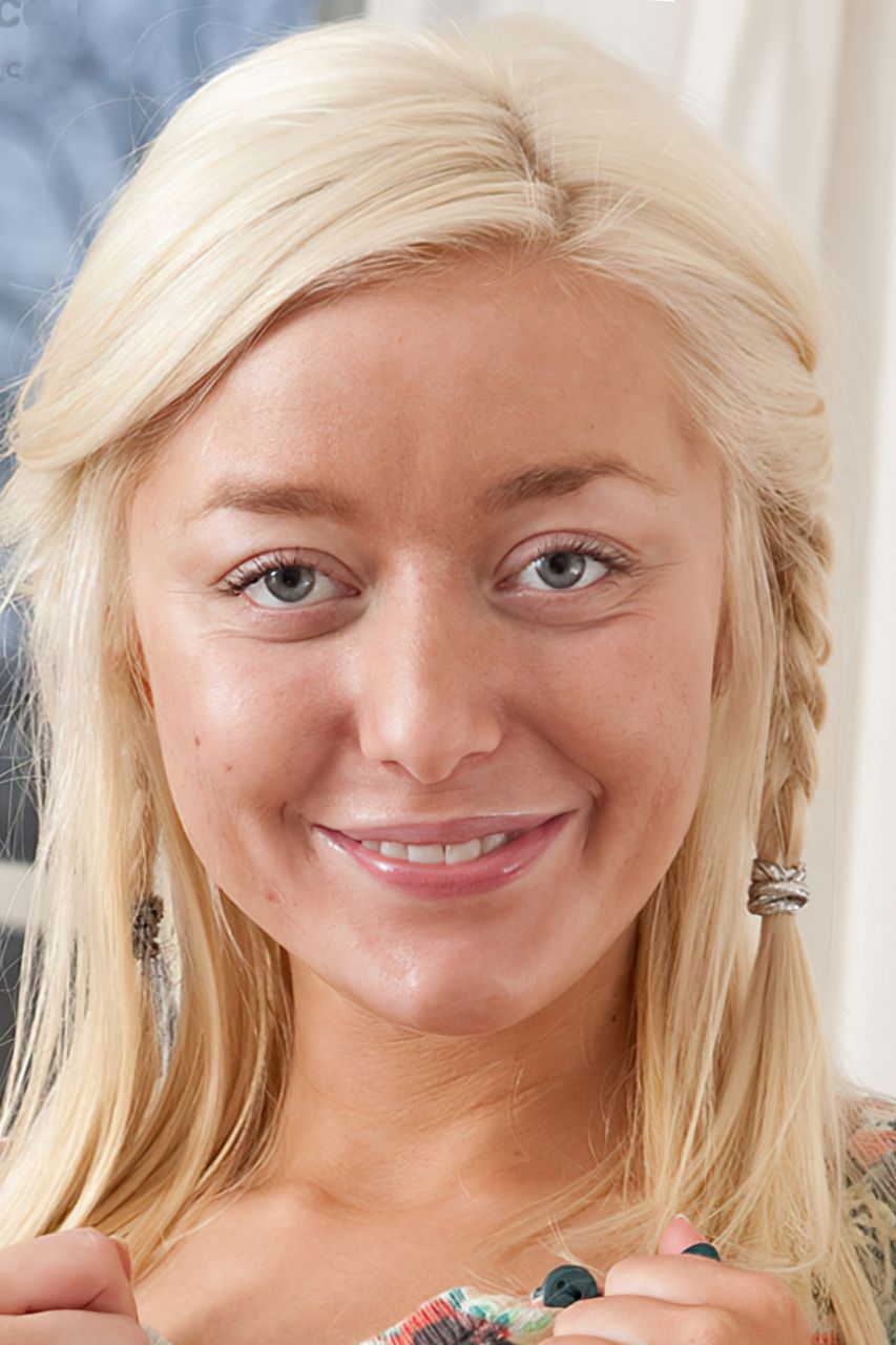 Leandra James subspaceland