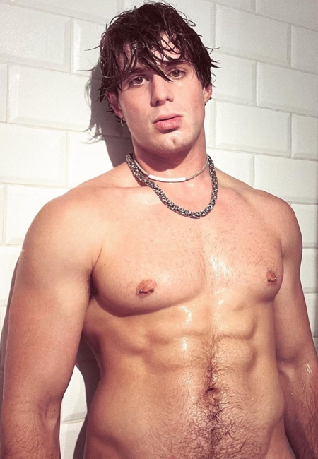 Photo HD Alex Grant - 3