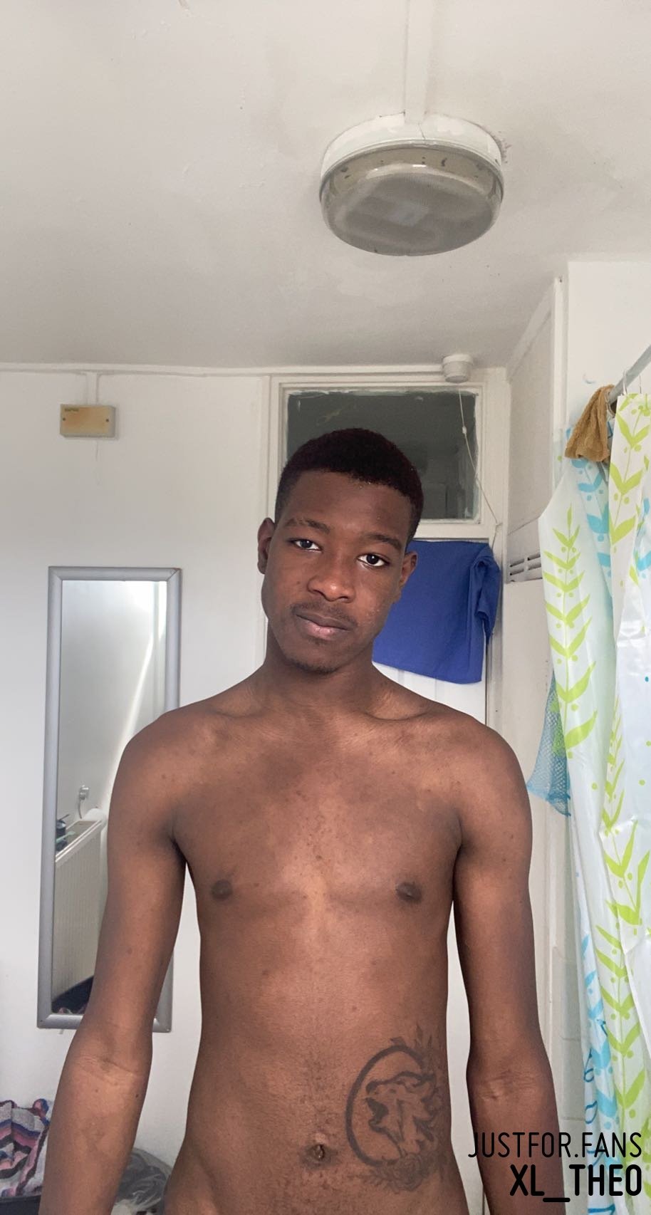 Photo HD Theo XL - 1