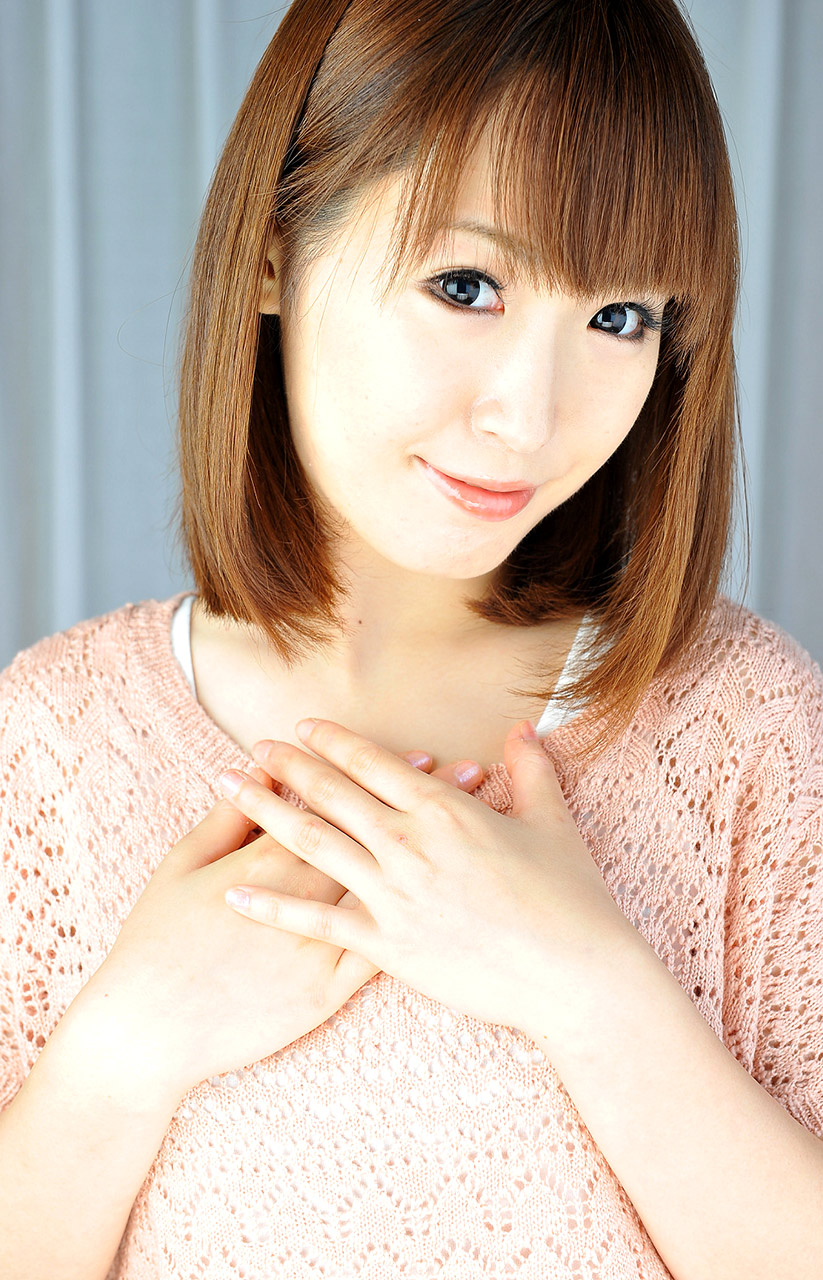 Nonoka Kaede Fessée