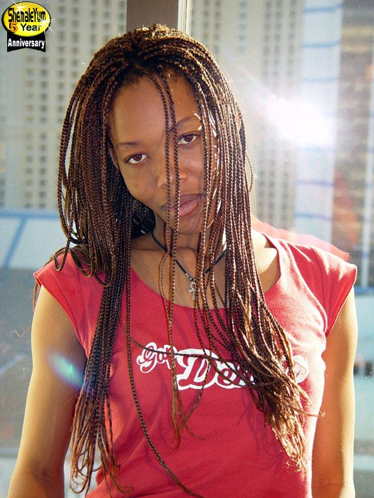 Photo HD Nyobi Khan - 3