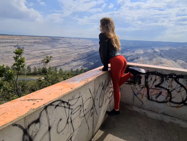 DANGER!! FUCK ME with distant view - PUBLIC