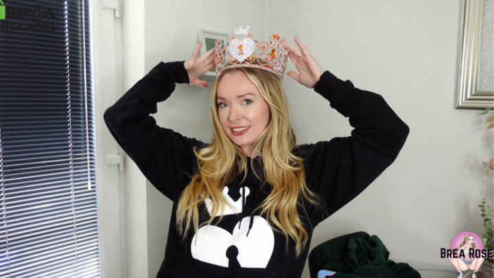 MV crown and merch unboxing 2022