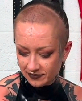 Mixtress Vida Fisting