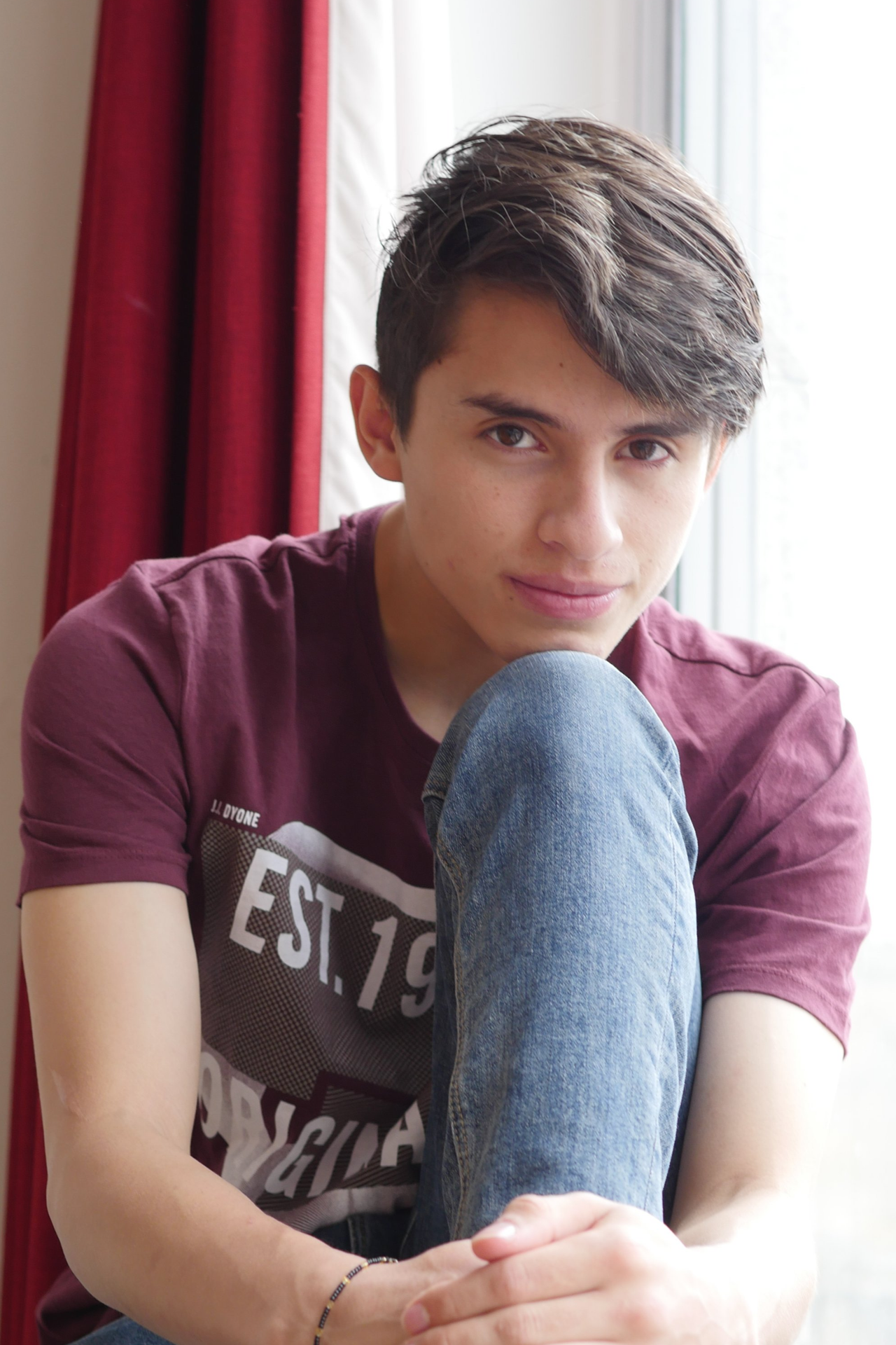 Justin Host Anulingus