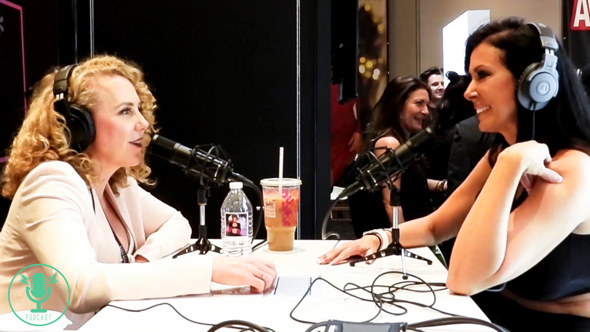 AVN Interview - Reagan Foxx