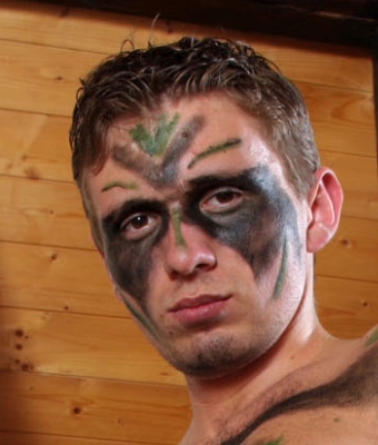 Jason Sanchez Fessée