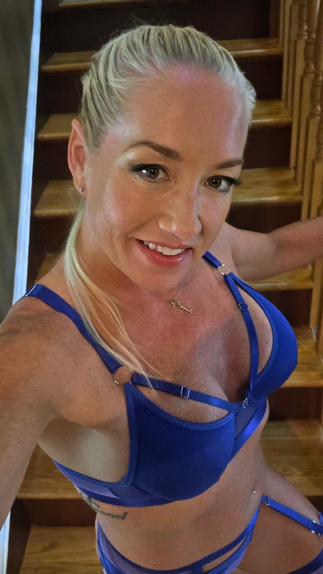 Photo HD Taylor Upton - 1