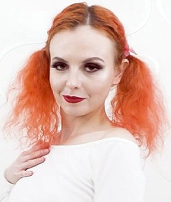 Eva Strawberry Facial