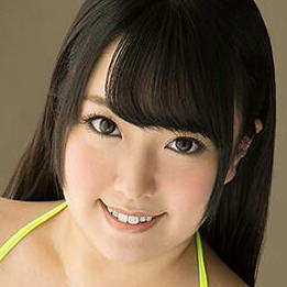 Yukari Mochida Muchimutchi