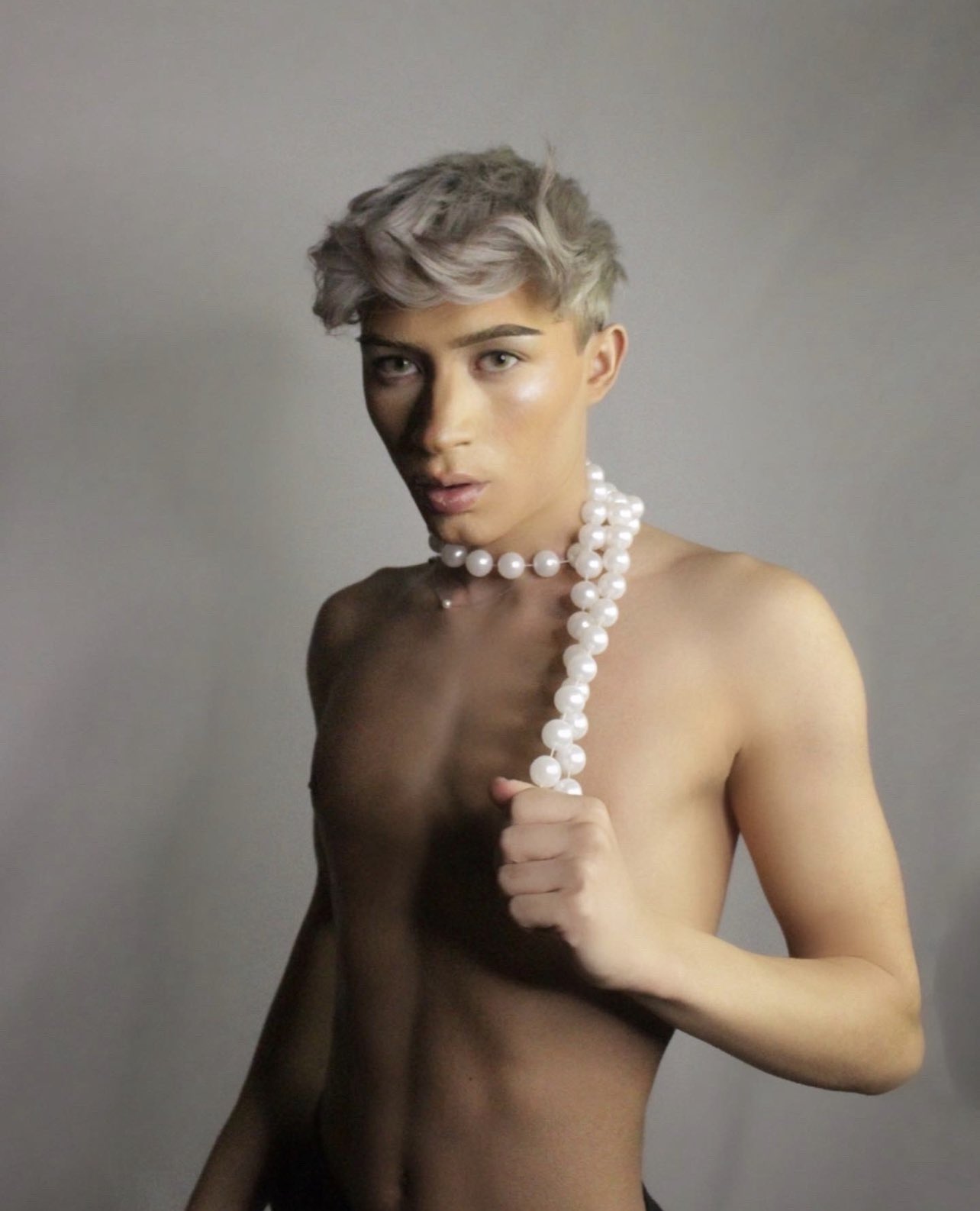 Photo HD Anthony Valentine - 2