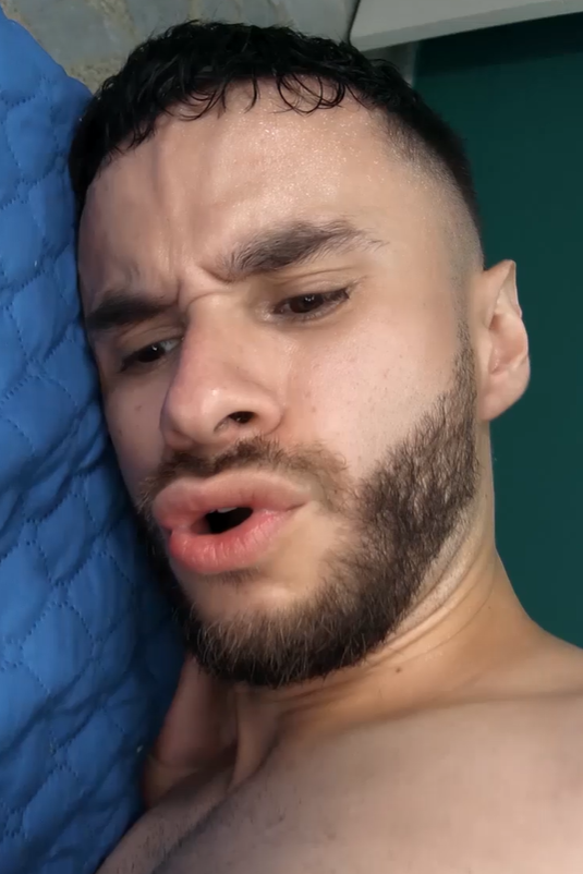 Leo Baro Latin Loads