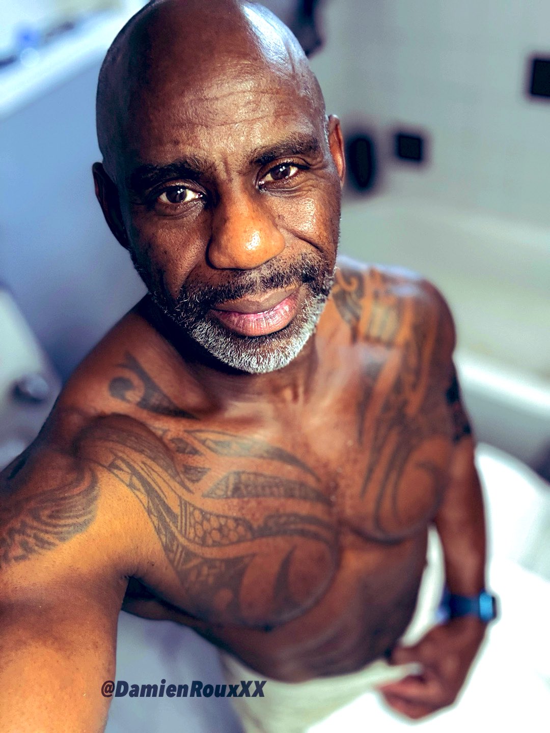 Damien Roux Branlette