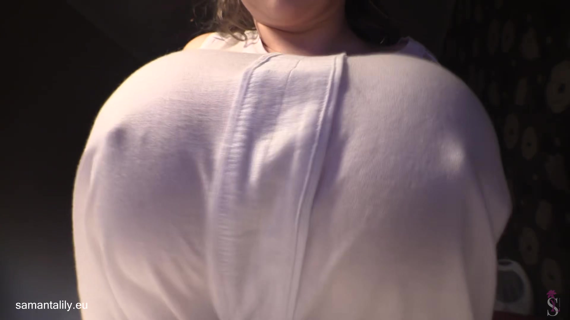 Boob Clap
