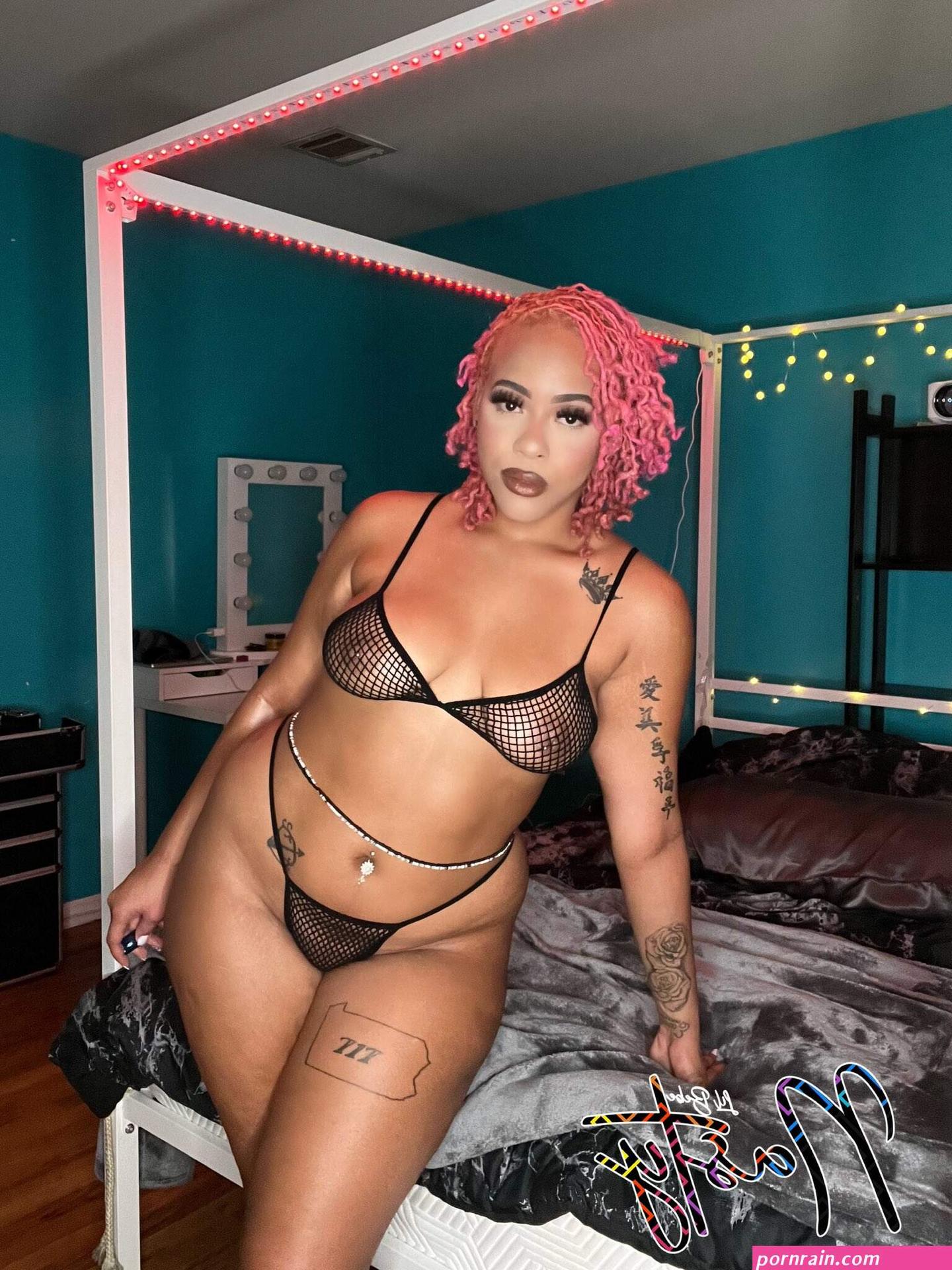 Lil Bebe Nasty Gorge profonde