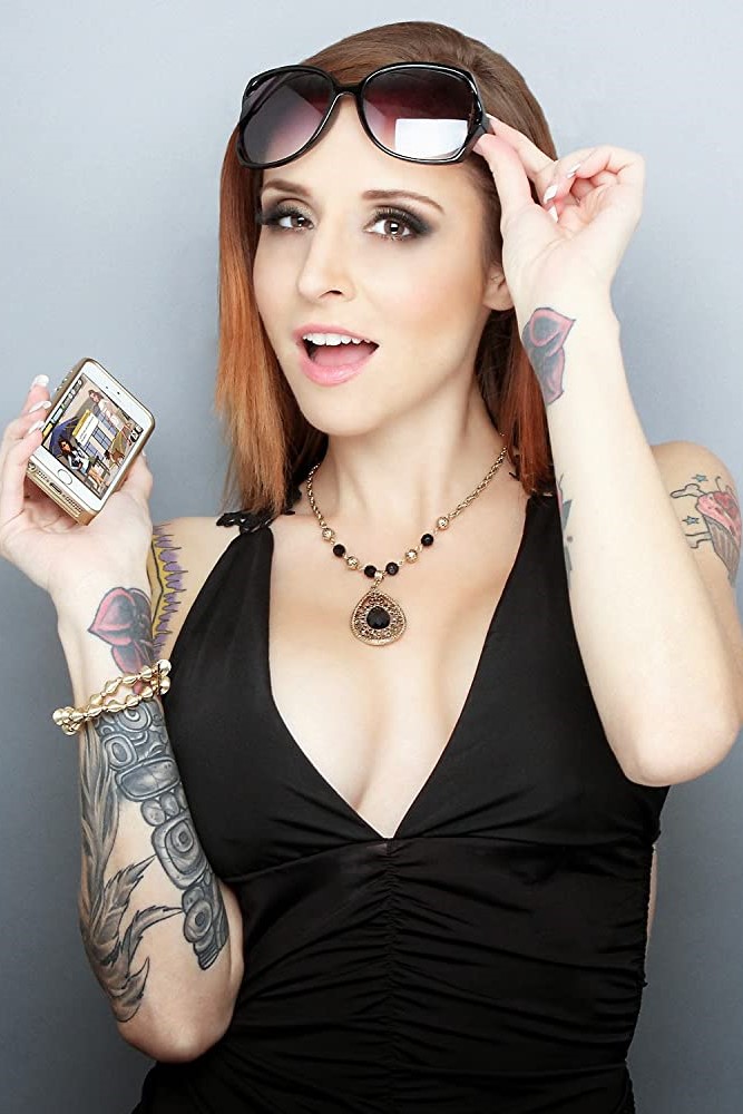 Paris Kennedy Facial