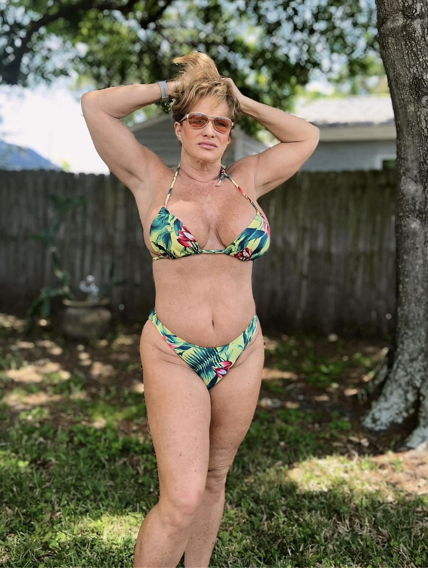 Photo HD Lana Lee - 1