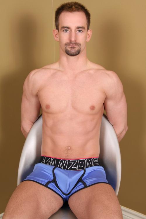 Photo HD Eryk Eastman - 2