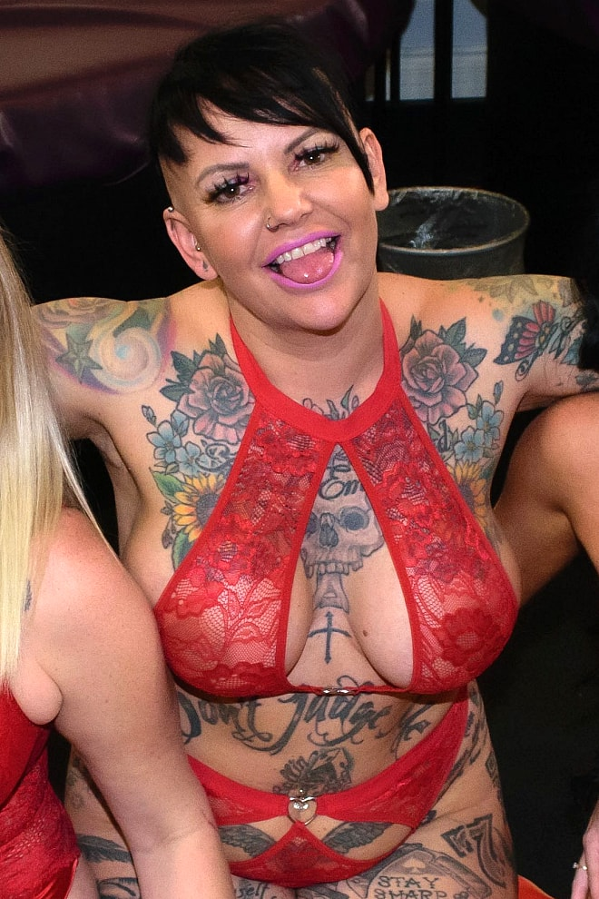 Photo HD Tatty Tyler - 1