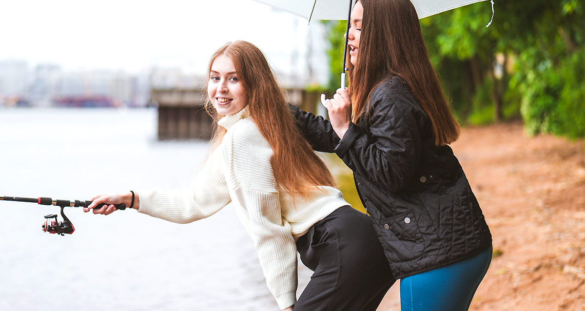 There's plenty of pussy in the Sea