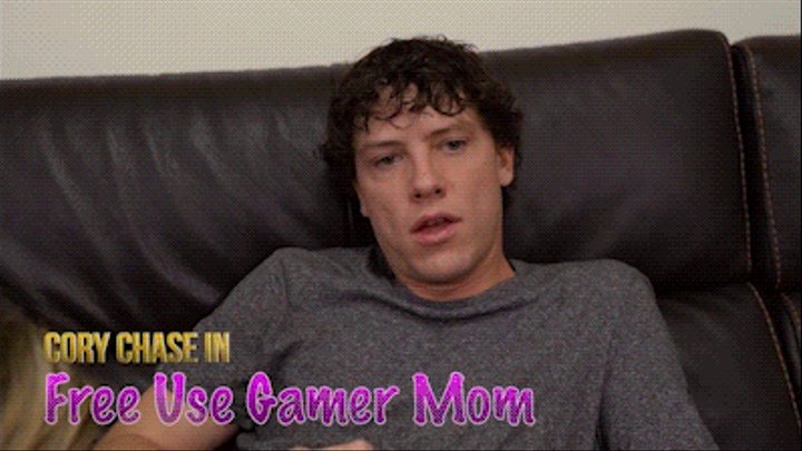 Free Use Gamer Mom
