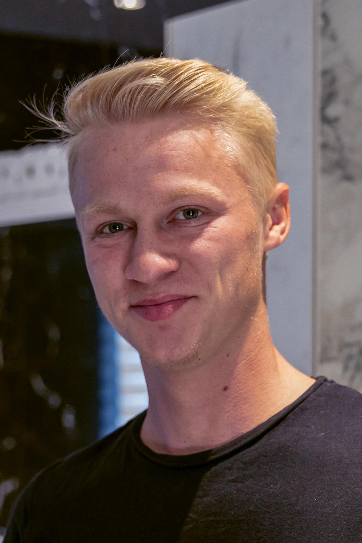 Photo HD Lukas Mets - 1