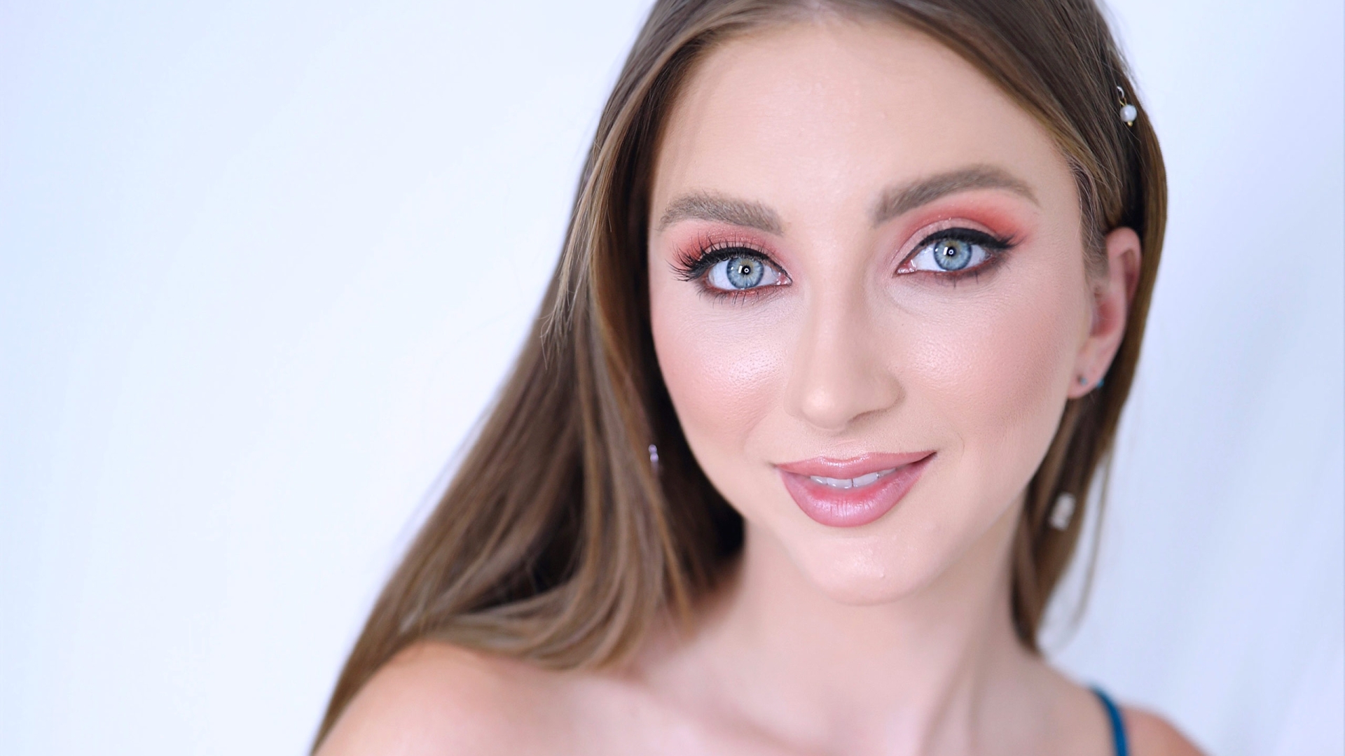 Amateur Allure Welcomes Macy Meadows, Cute Petite Babe Loves Giving Head and Swallowing Cum