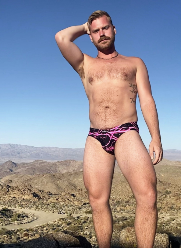 Hunter Williams Cuir