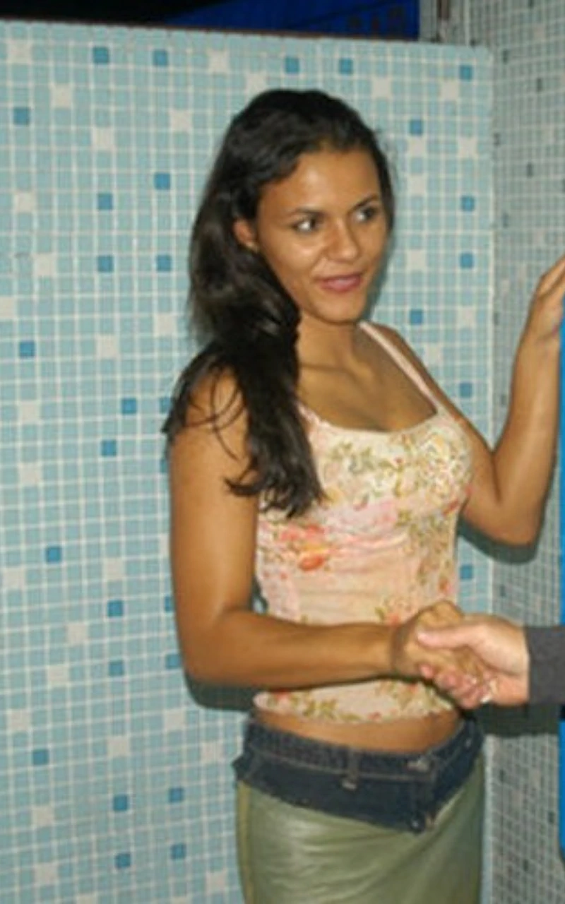 Cessa 8th Street Latinas