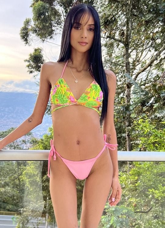 Elina Sansd Anulingus