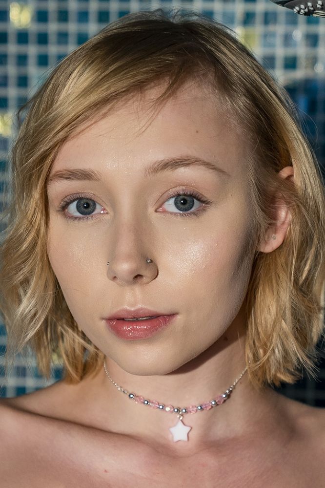 Photo HD Athena May - 3