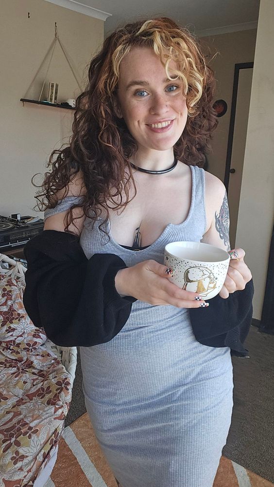 Eleanor Gee Masturbation