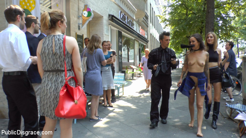 Porno Virginty taken with a Public Double Penetration