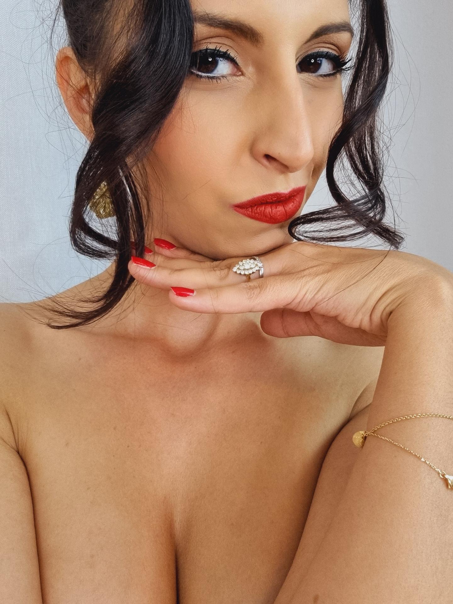 Photo HD Maitresse Léa - 2