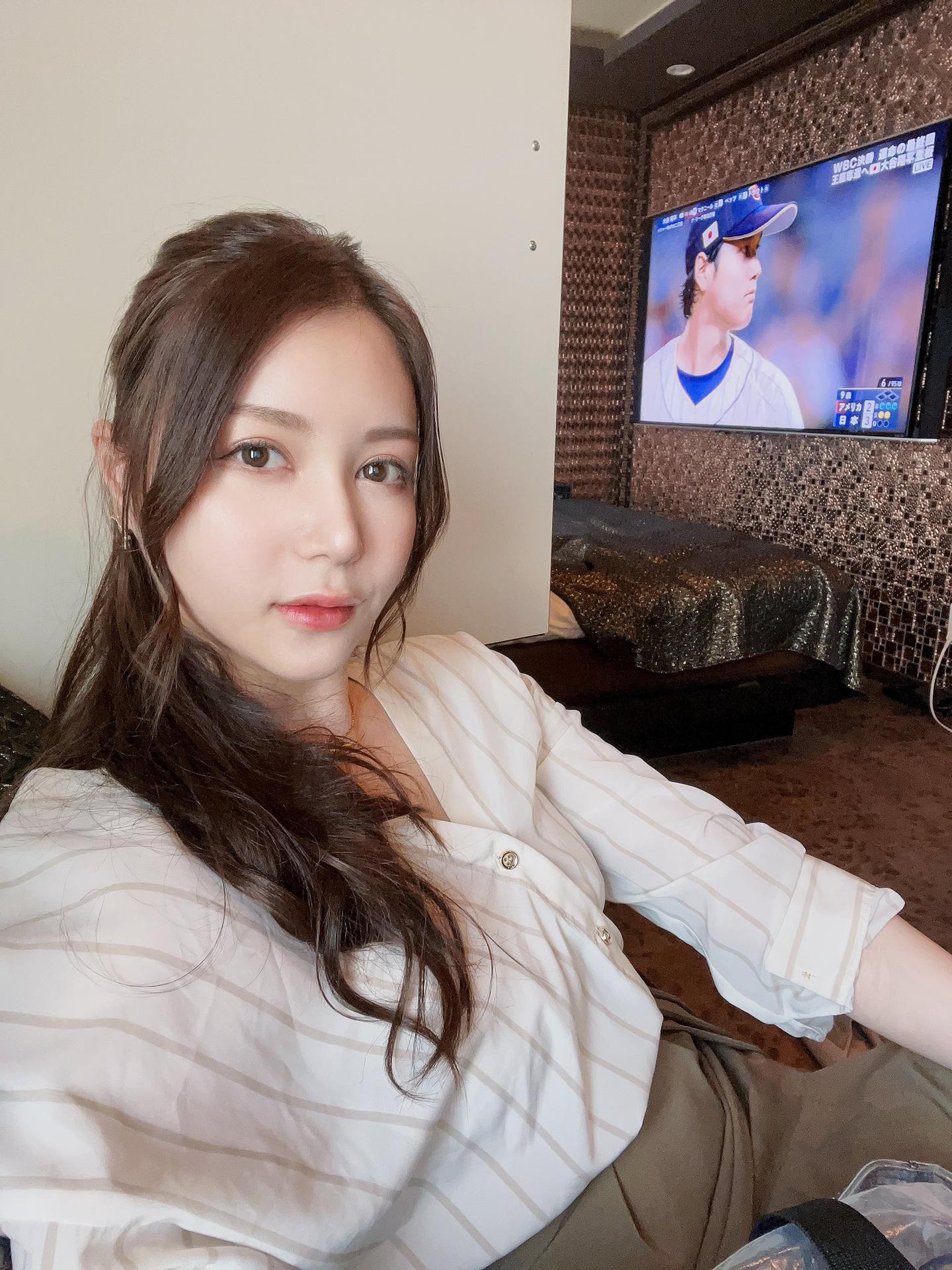 Photo HD Miu Shiromine - 1