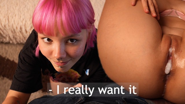 "Stepbrother, fill me up!" - she found out that her stepbrother likes creampie!