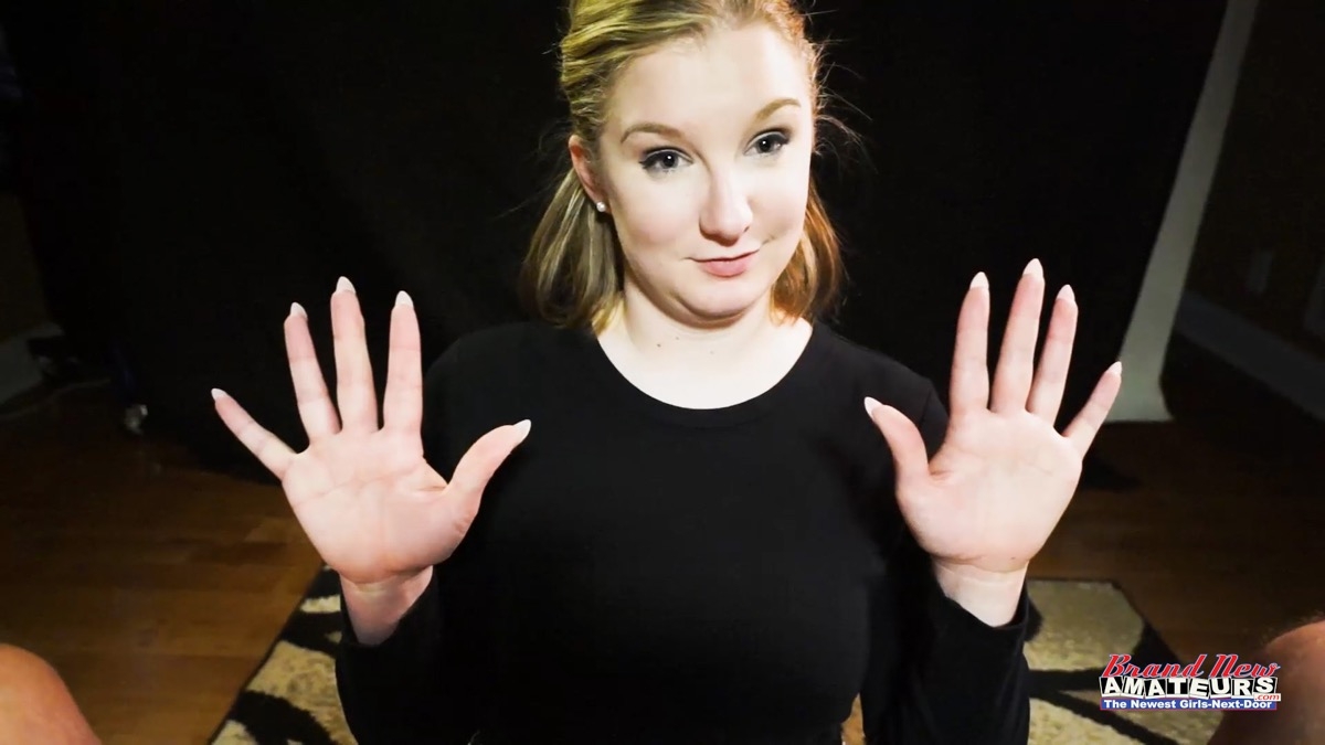 Lottie Returns