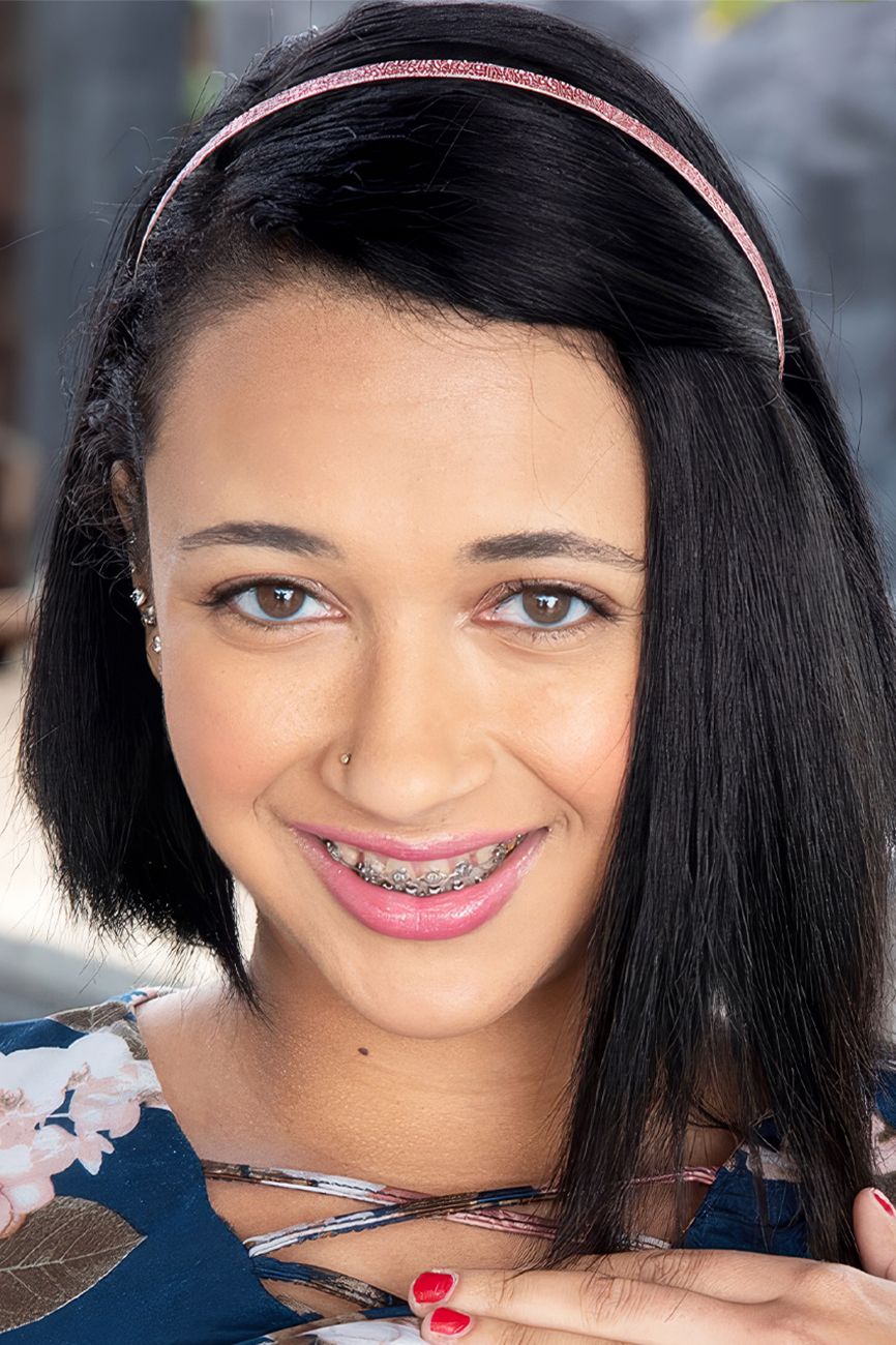 Emori Pleezer Anulingus