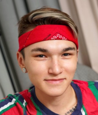 Photo HD Adam Keller - 2