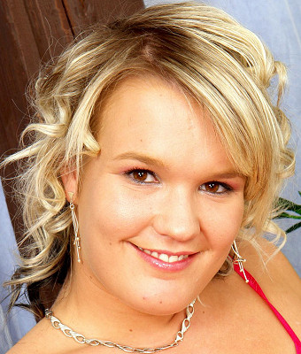 Photo HD Scarlet C - 2