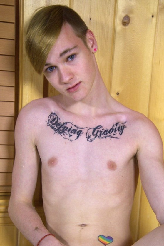 Skyler Dallon Fessée