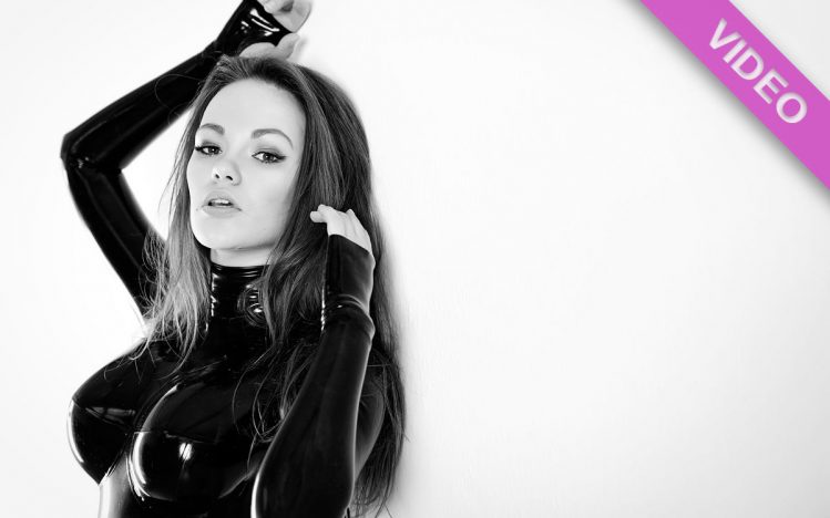 #206 – Super shiny latex doll