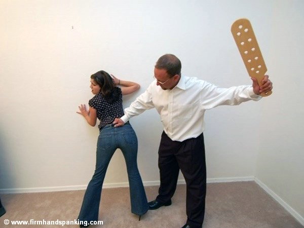 The board meets Samantha's bottom in tight denim jeans to make her truly sorry!