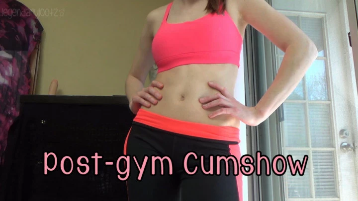 Post-Gym Cumshow