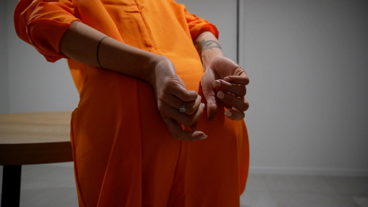 Hot Robber Gets Sent to Prison