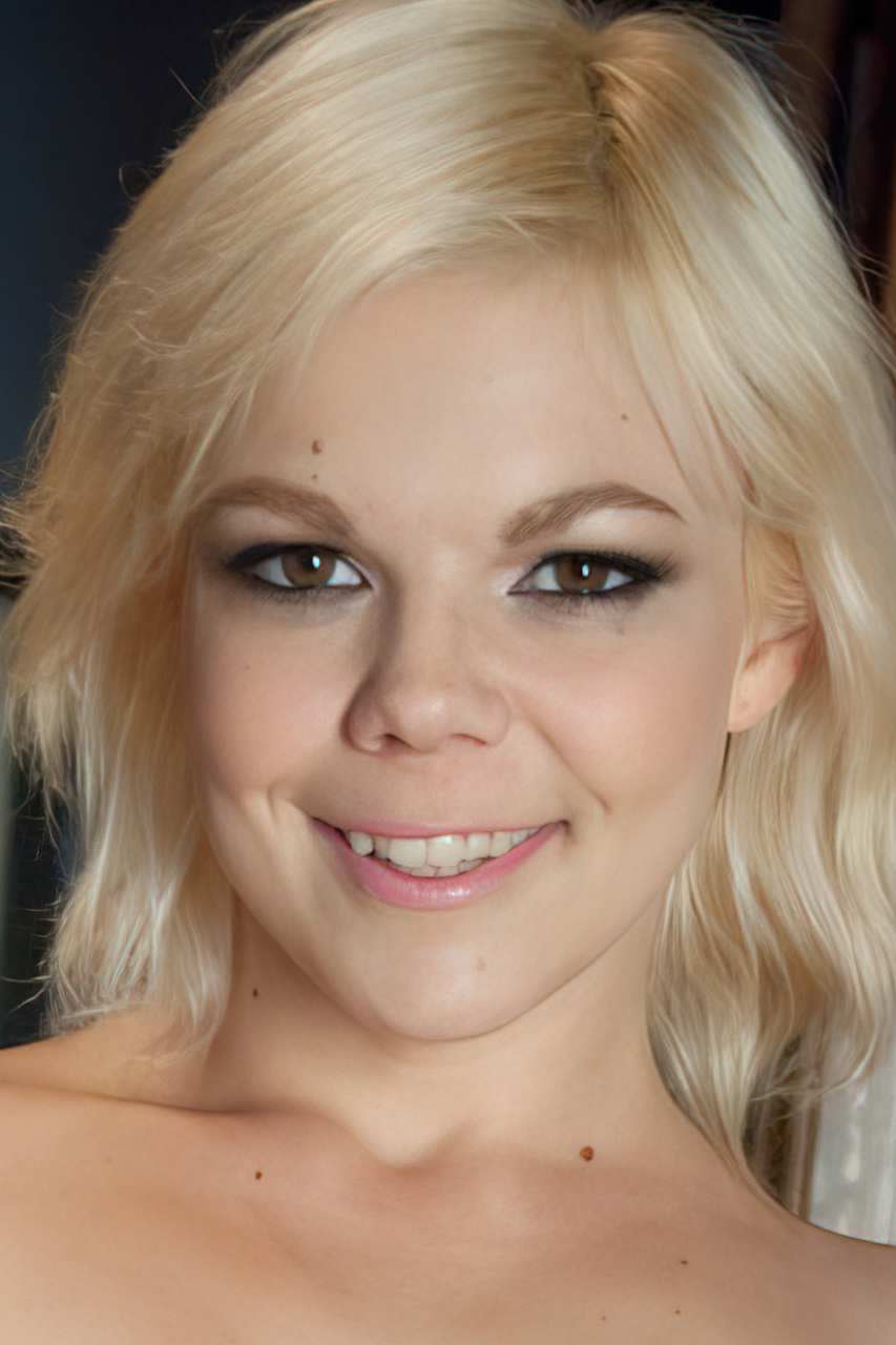 Photo HD Alice Frost - 2