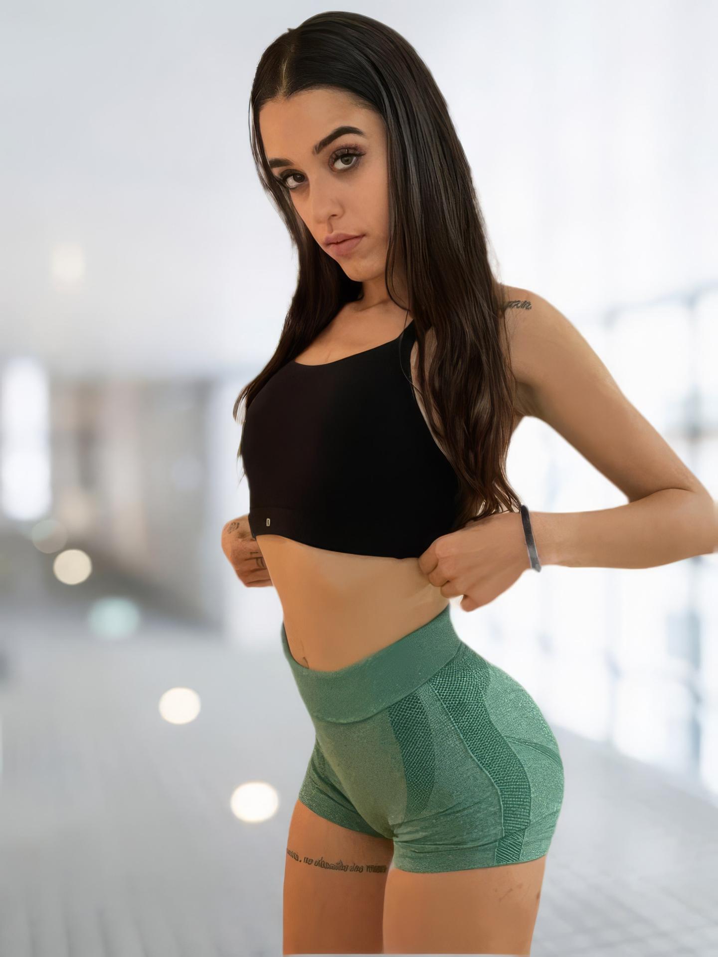 Photo HD Briseida Myers - 7